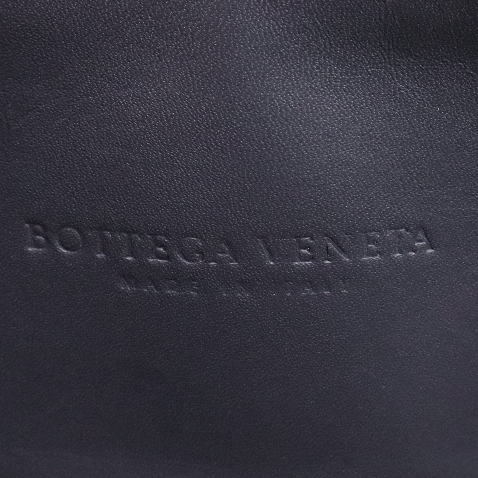 Intrecciato Medium Roma Bag