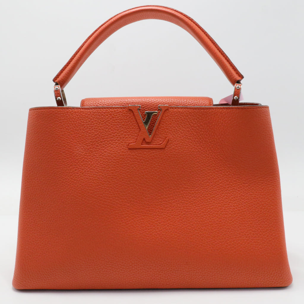 Taurillon Leather Capucines MM Twins
