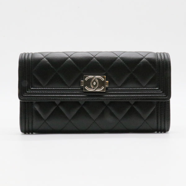 Boy Flap Wallet Quilted Caviar Long