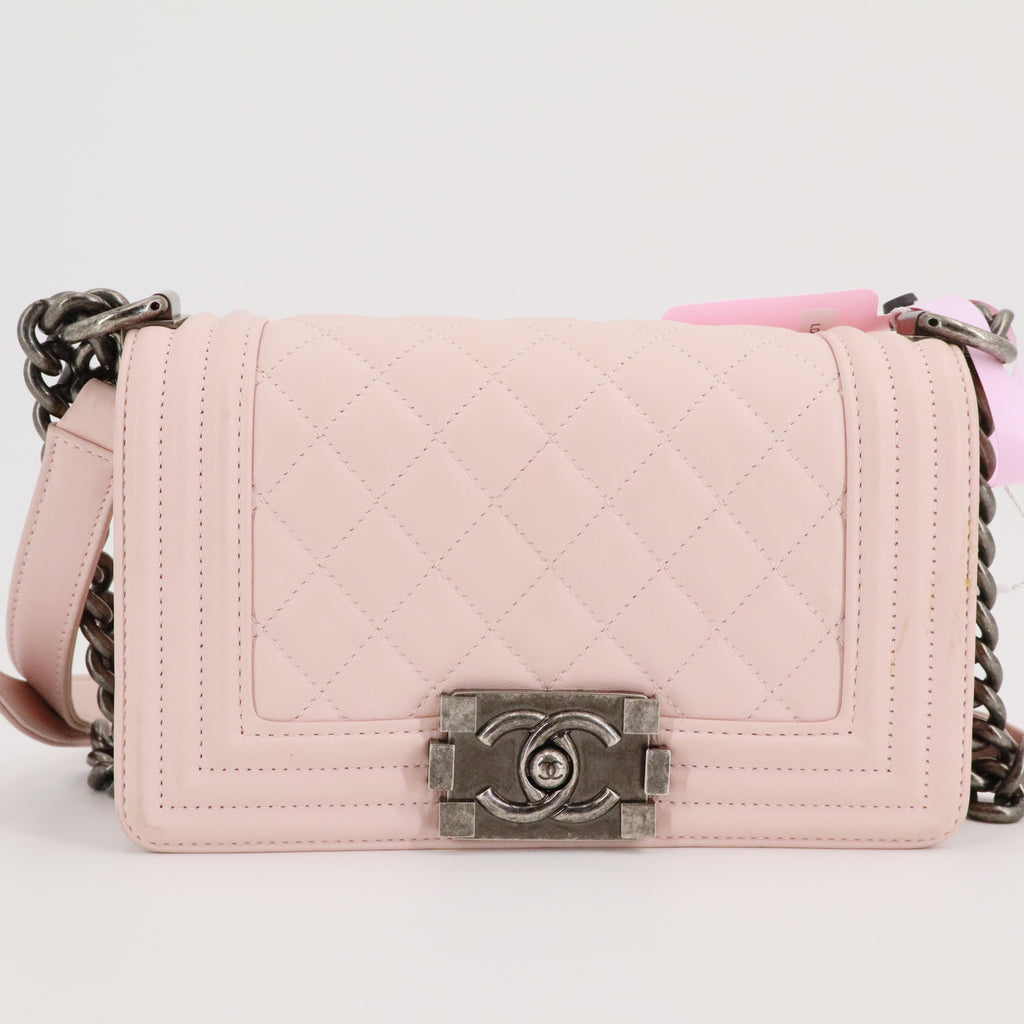 Lambskin Quilted Small Boy Flap Light Pink twins