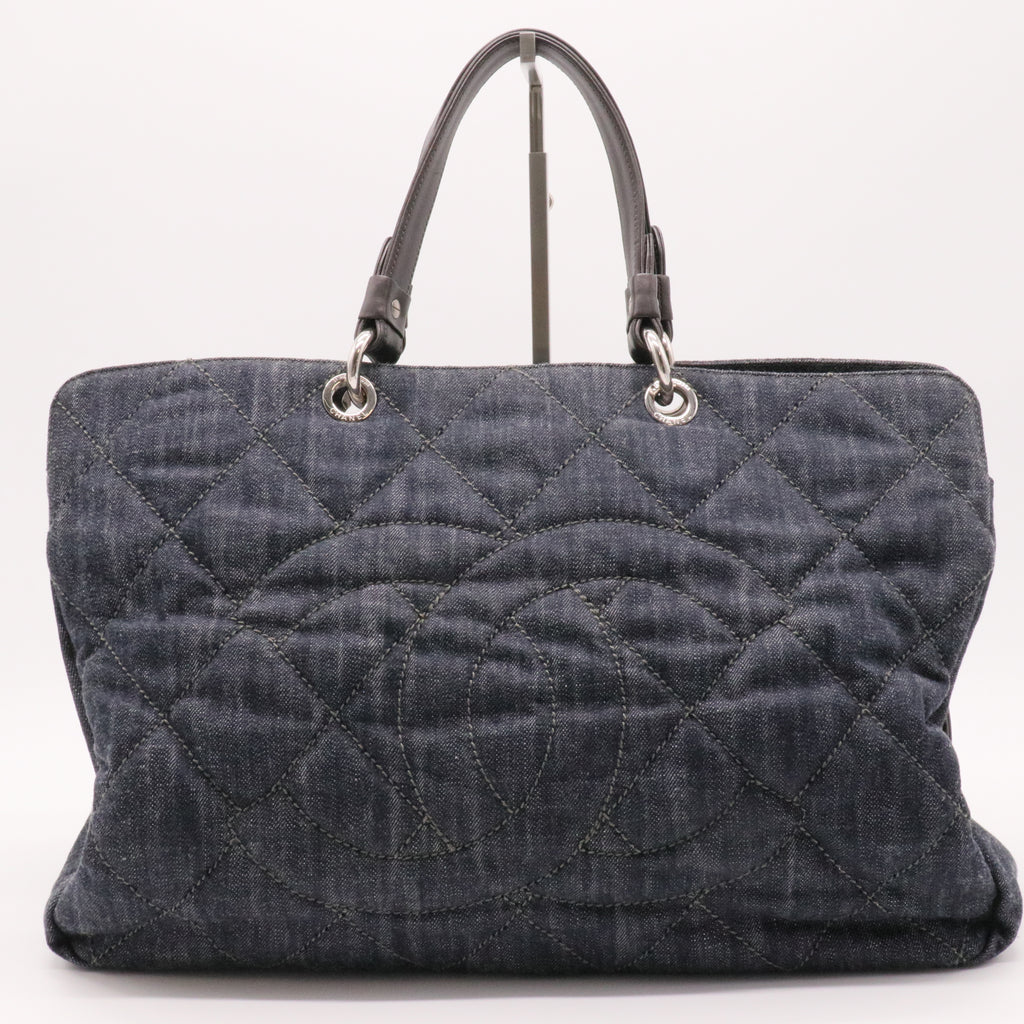 Timeless CC Soft Zip Tote Quilted Denim XL