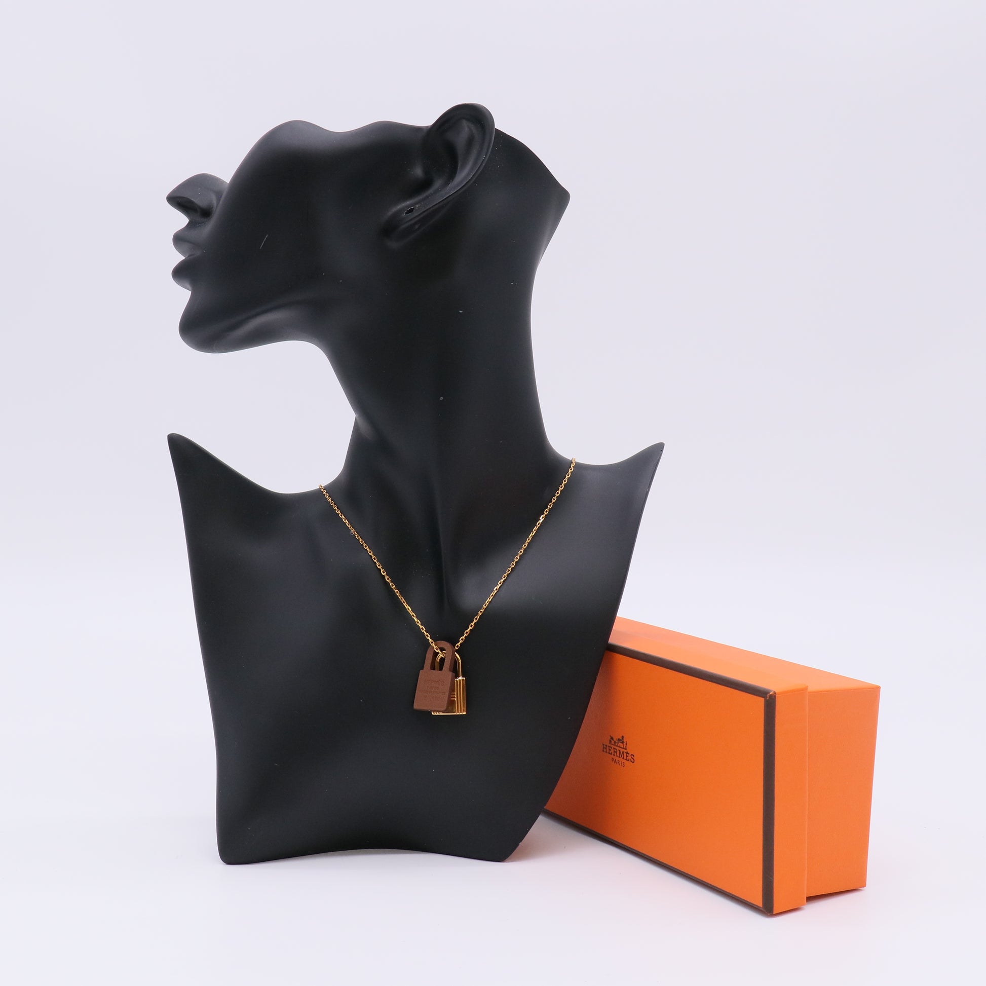Hermes O'Kelly Pendant Necklace twins W22646