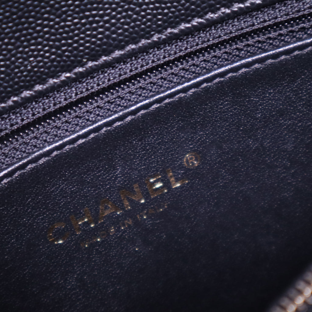 Caviar Lizard Embossed Quilted Small Coco Handle Flap Black B21154