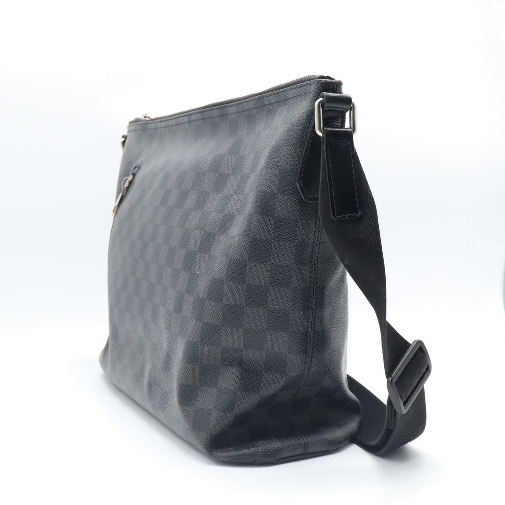 Louis Vuitton Damier Graphite Mick PM B21708