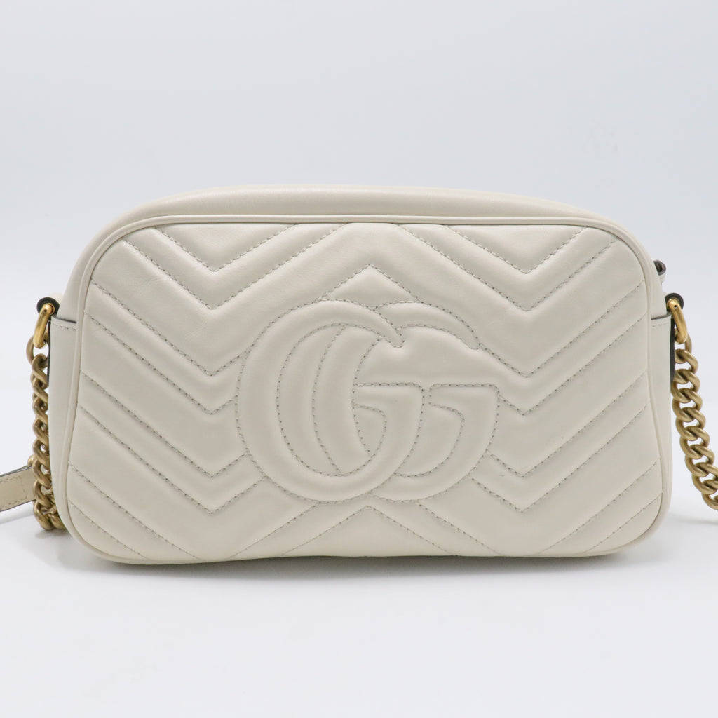 GG Marmont Shoulder Bag Matelasse Leather Small