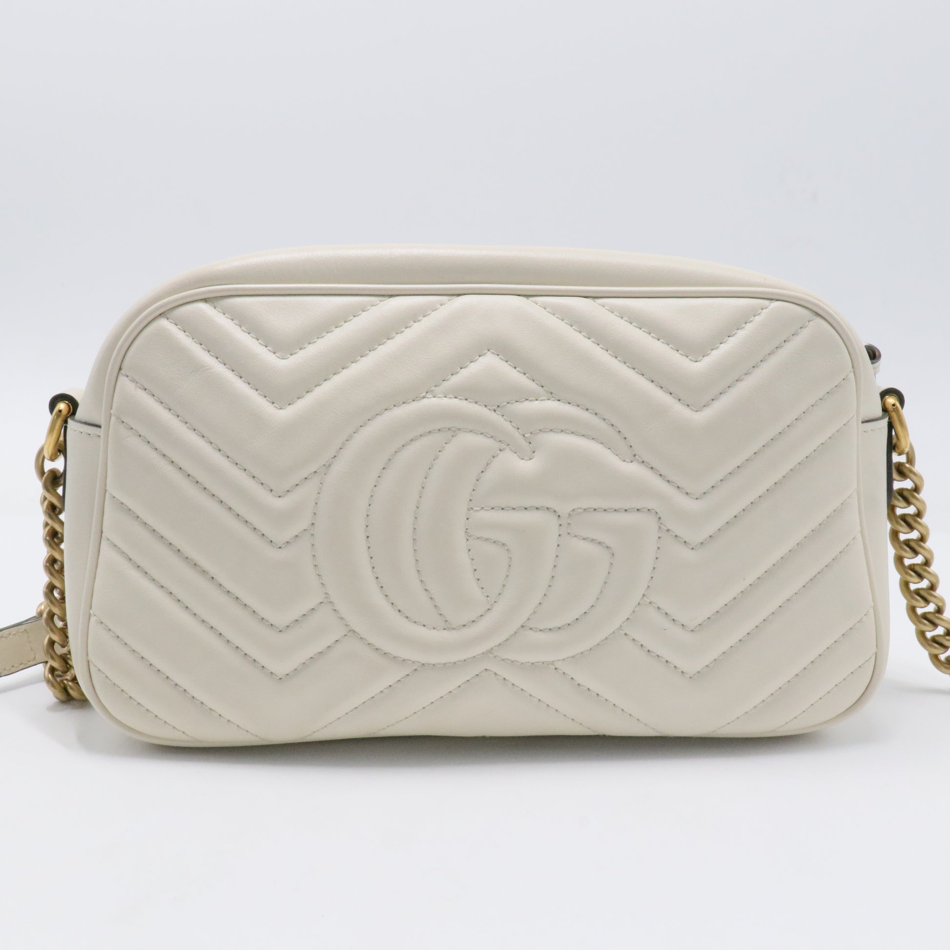 GG Marmont Shoulder Bag Matelasse Leather Small