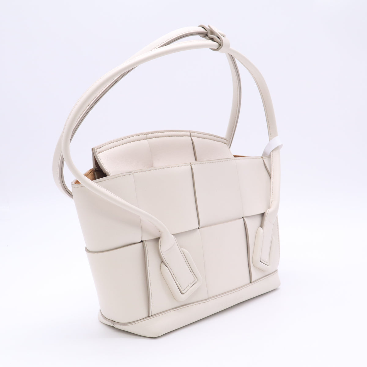 Bottega Veneta Calfskin Arco Mini B24121