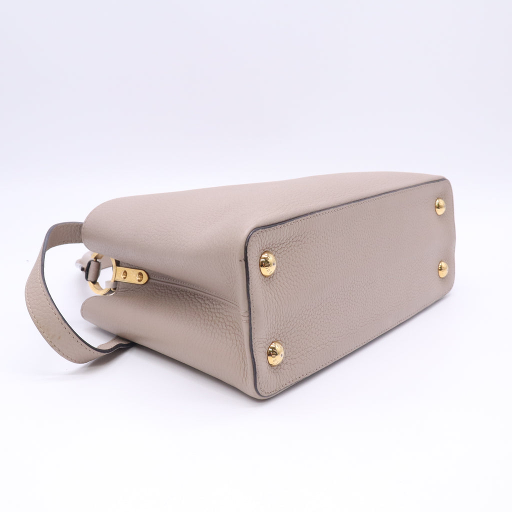 Louis Vuitton Taurillon Leather Capucines MM twins LDJ5813