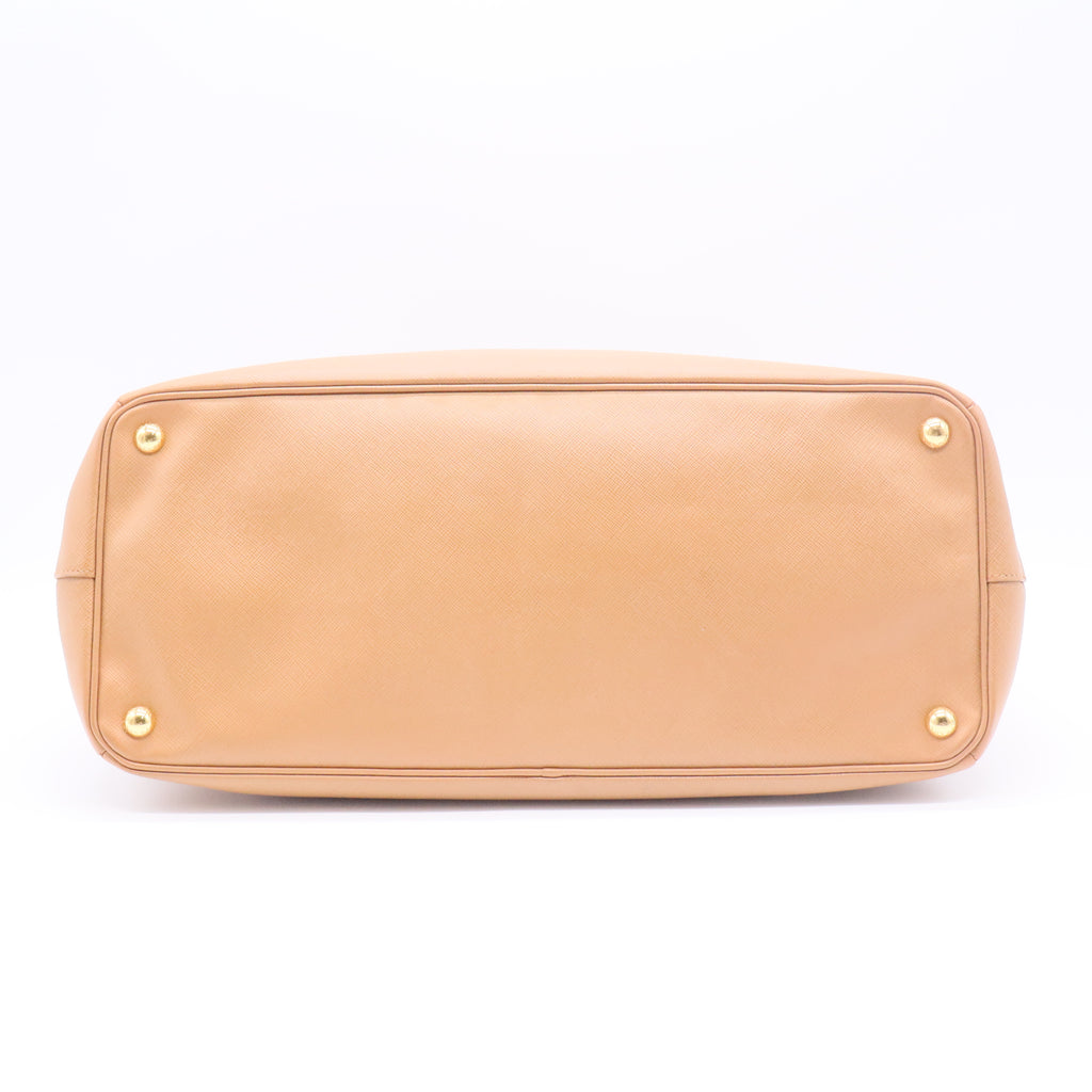 Saffiano Lux Galleria Double Zip Tote