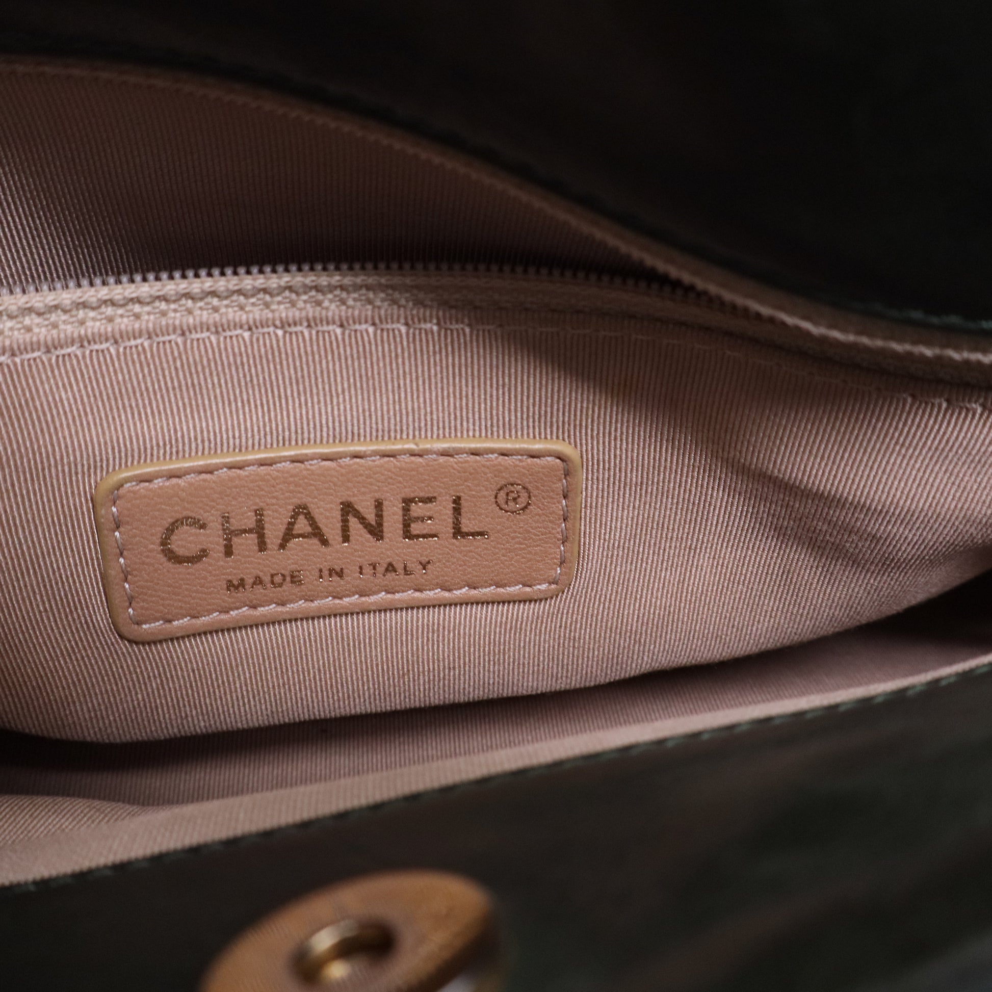 Chanel Retro Chain Zip Satchel Quilted Calfskin twins b20246