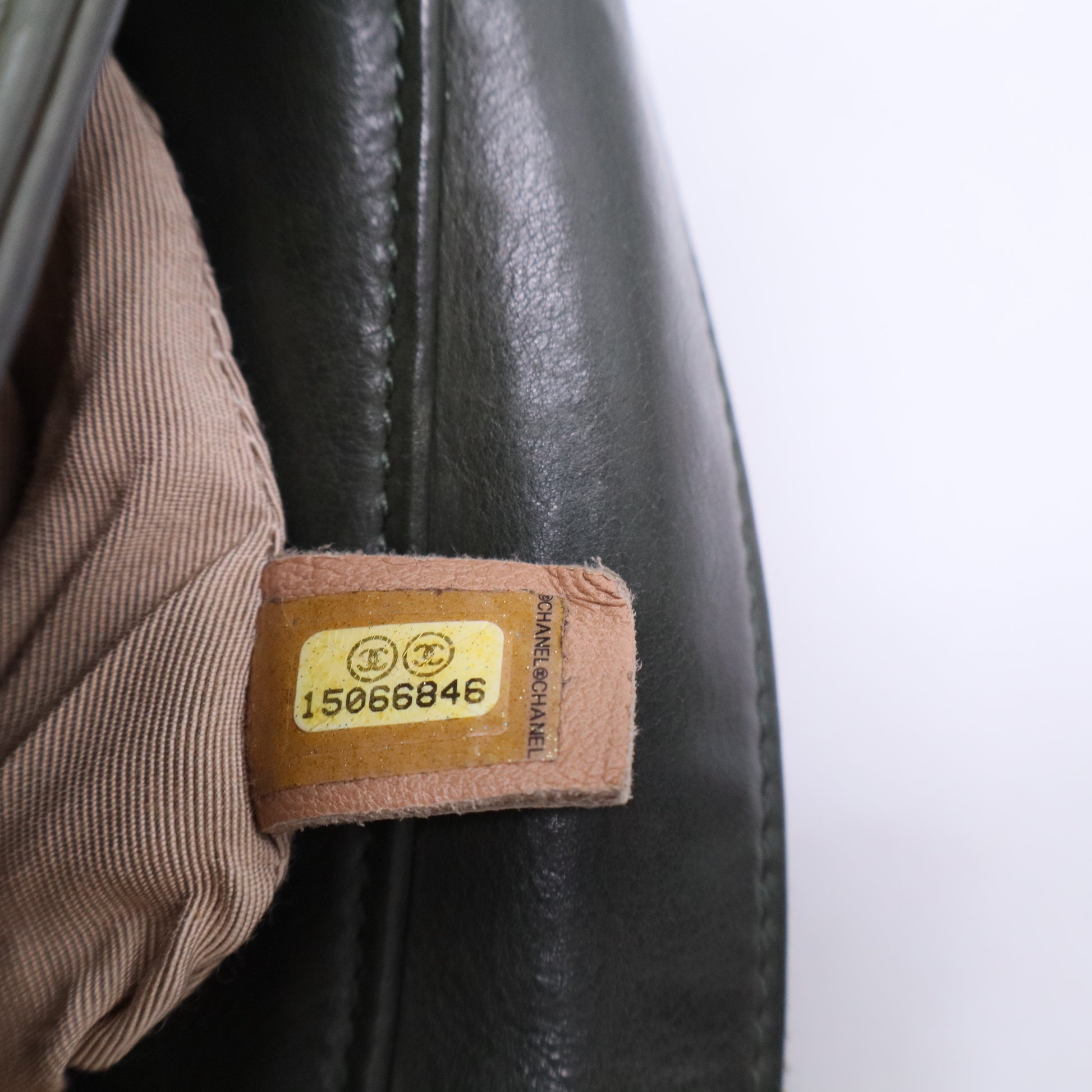 Chanel Retro Chain Zip Satchel Quilted Calfskin twins b20246