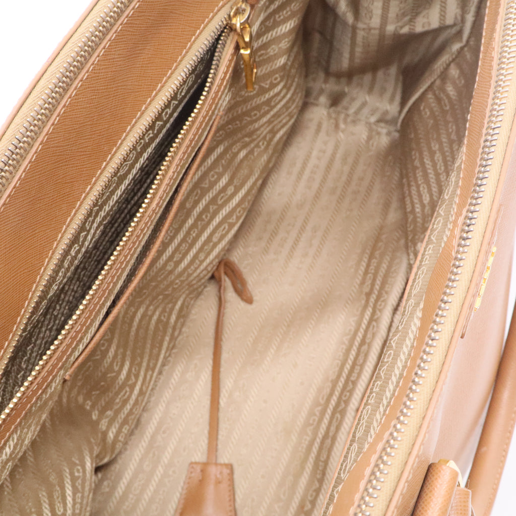 Saffiano Lux Galleria Double Zip Tote