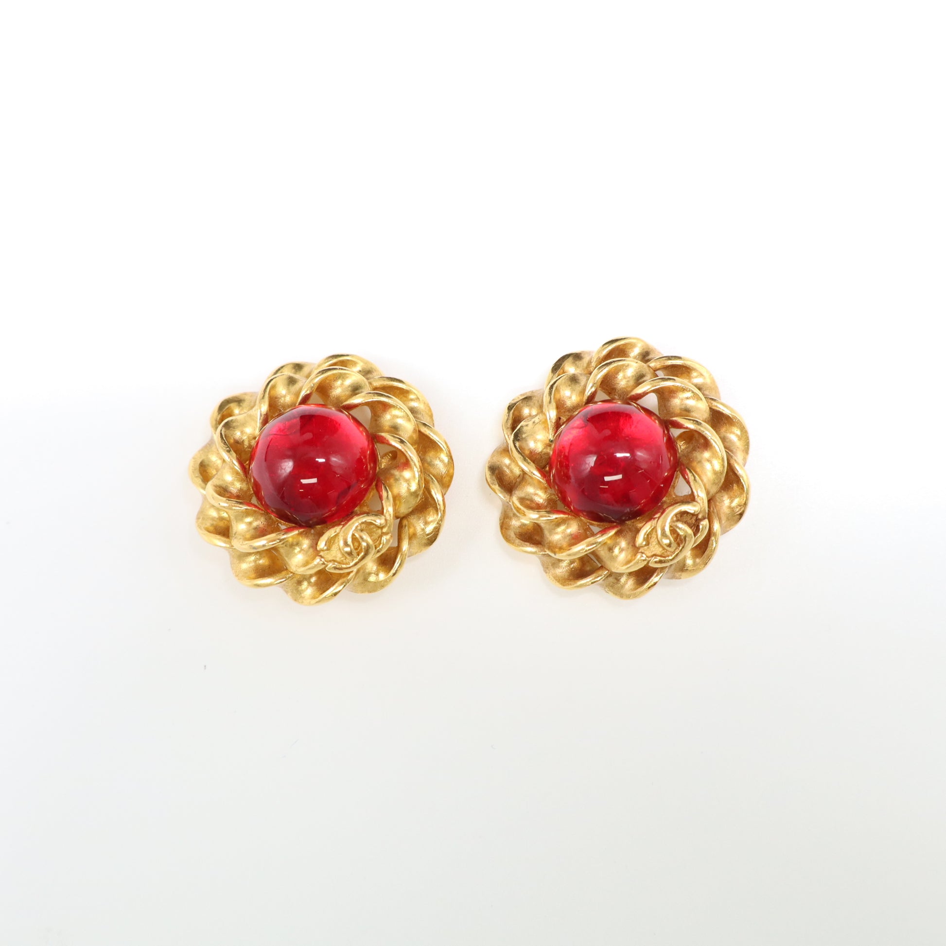 Chanel Vintage CC Gripoix Twisted Rope Round Clip-On Earrings W21912
