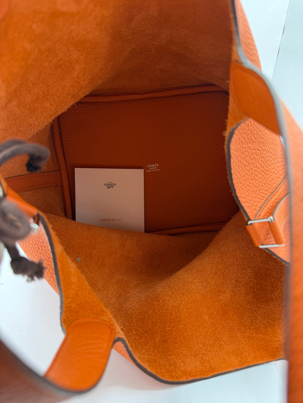 Picotin Lock 22 Orange Clemence Palladium Hardware
