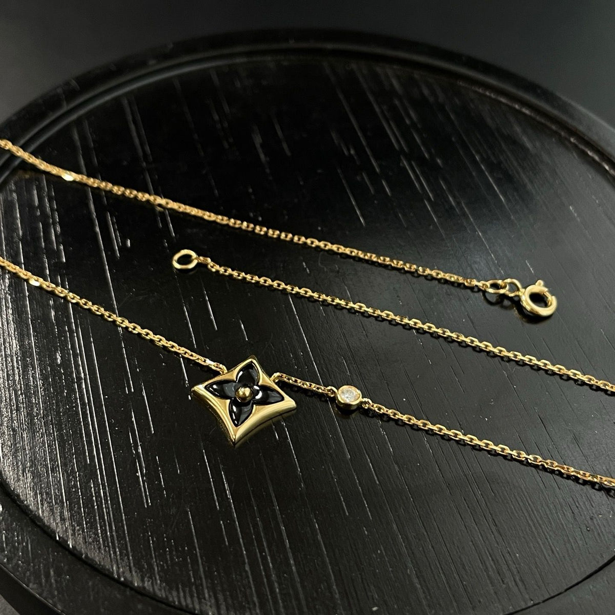 Louis Vuitton Color Blossom BB Star Pendant Necklace twins LDZ1417