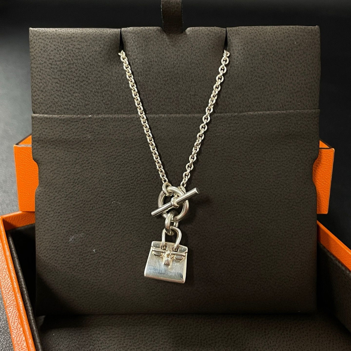Hermès Amulettes Kelly Pendant Necklace twins LDZ1422