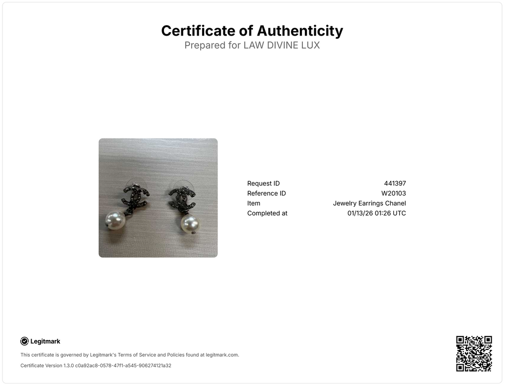 Pearl Double C Earrings W20103