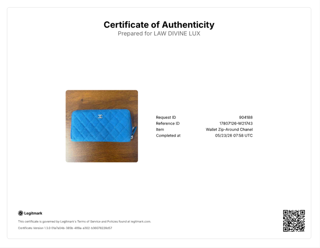 2020 Interlocking CC Logo Continental Wallet W21743
