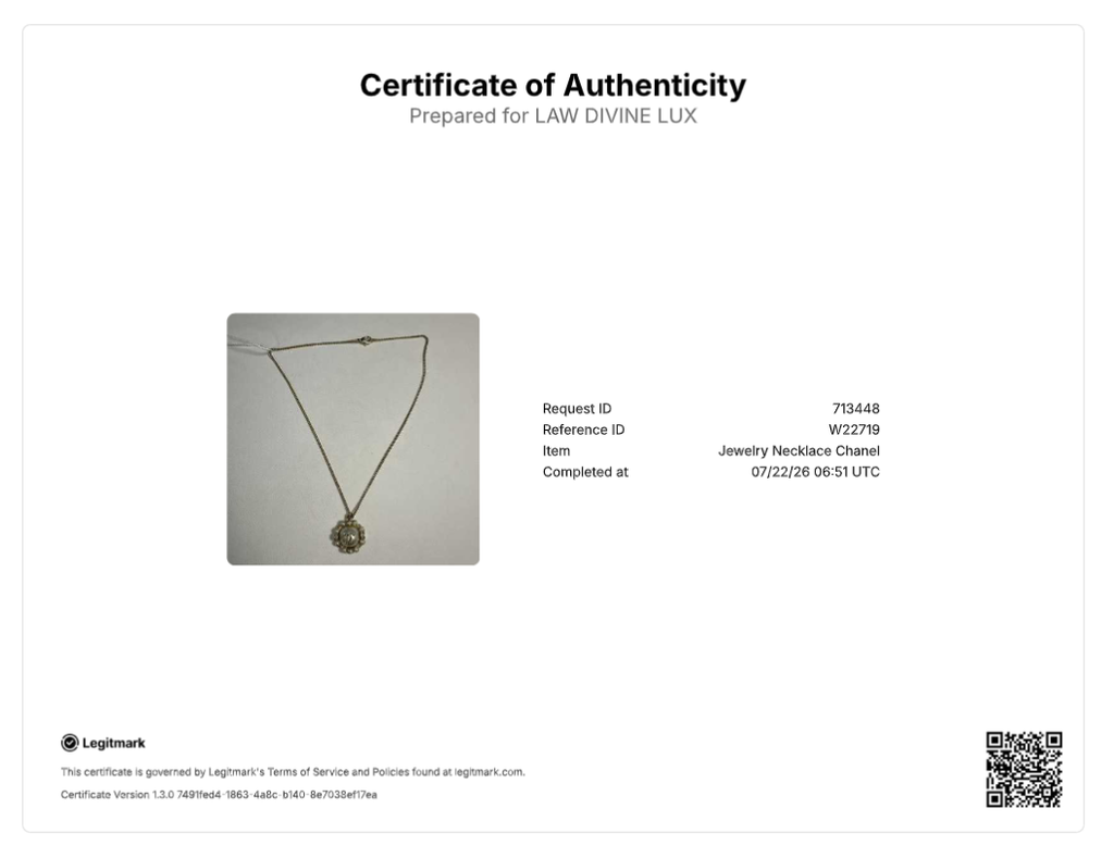 CC Faux Pearl Pendant Necklace W22719