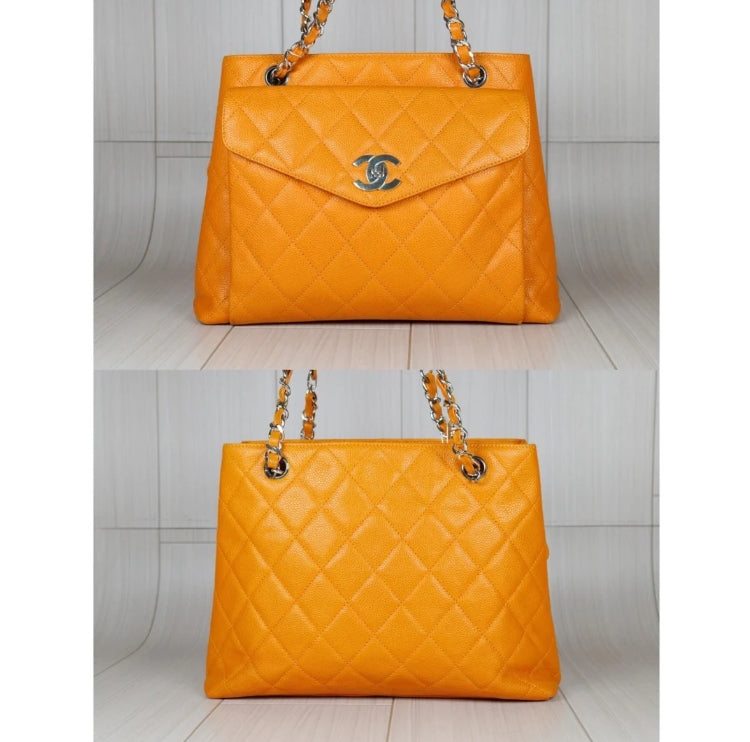 Caviar Front Pocket Shoulder Bag