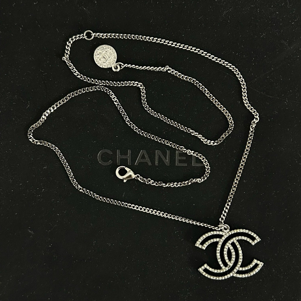Necklace Metal Black and Silver Pendant Necklace Twins LDJ3985
