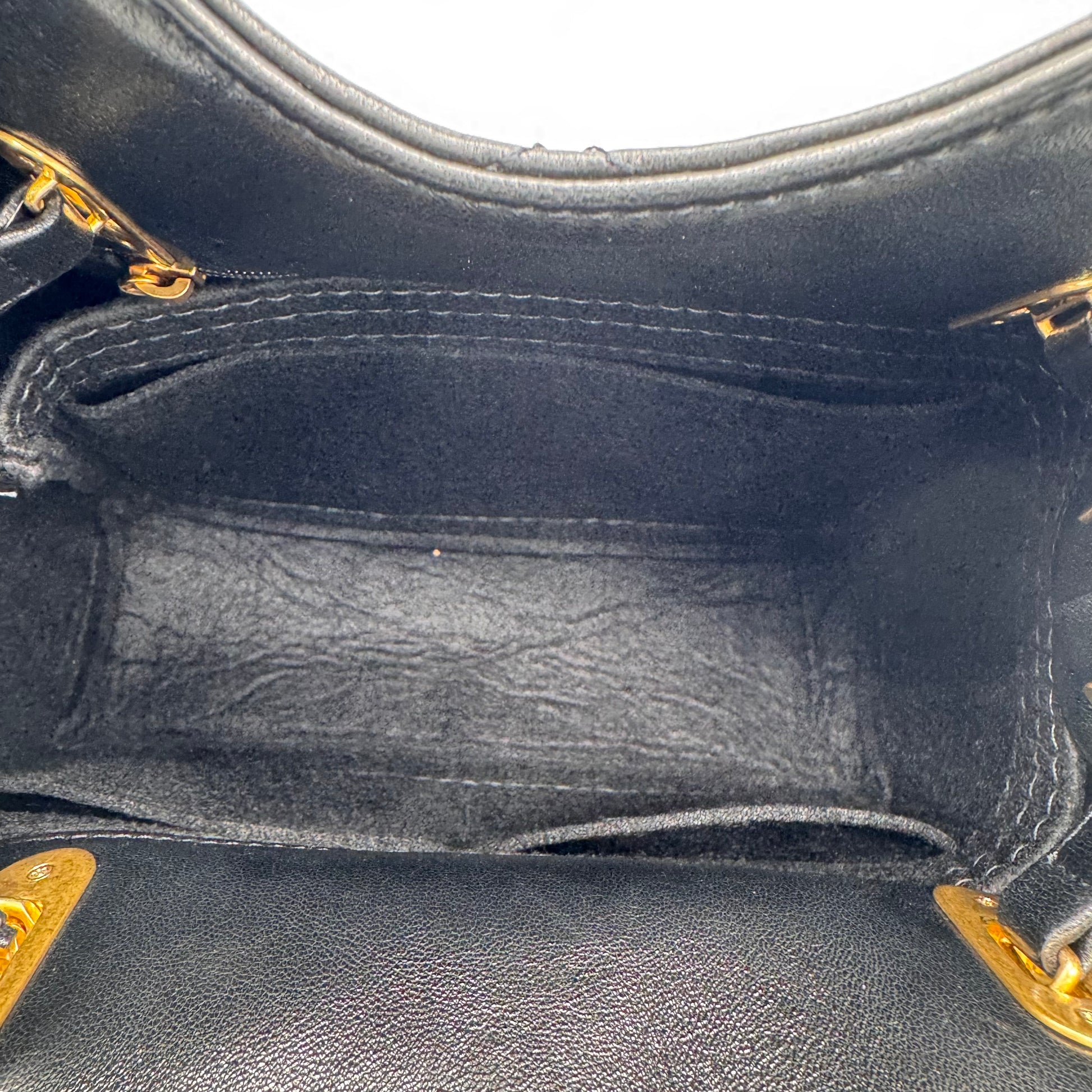 25P Hobo Handbag
