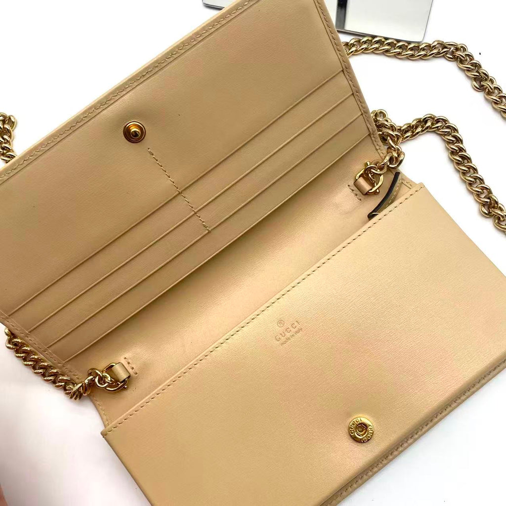 1955 Horsebit Wallet On Chain