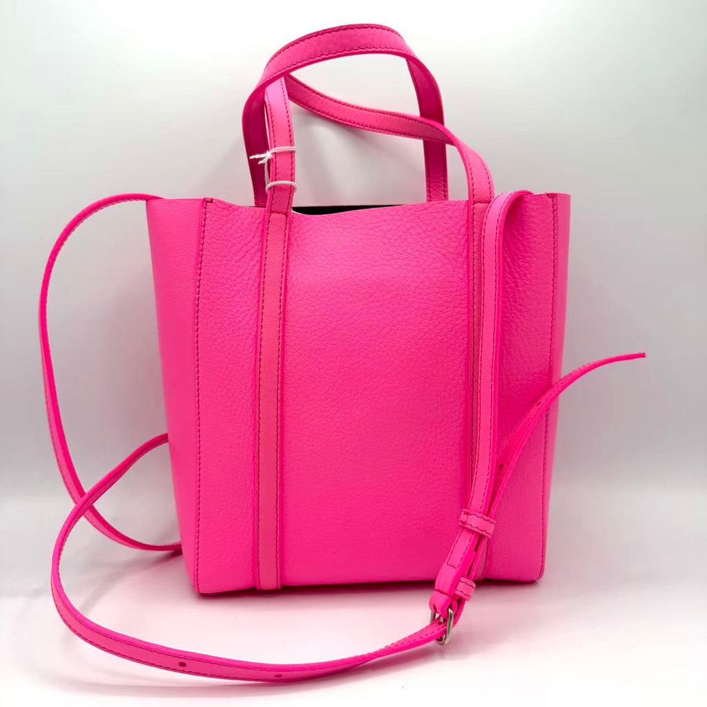 Signature Tote XS