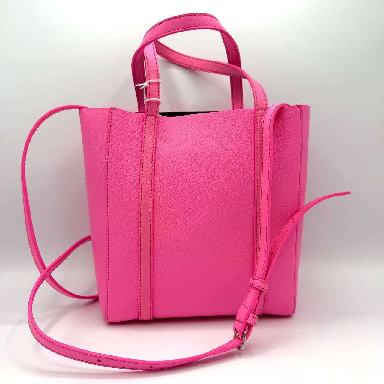 Signature Tote XS