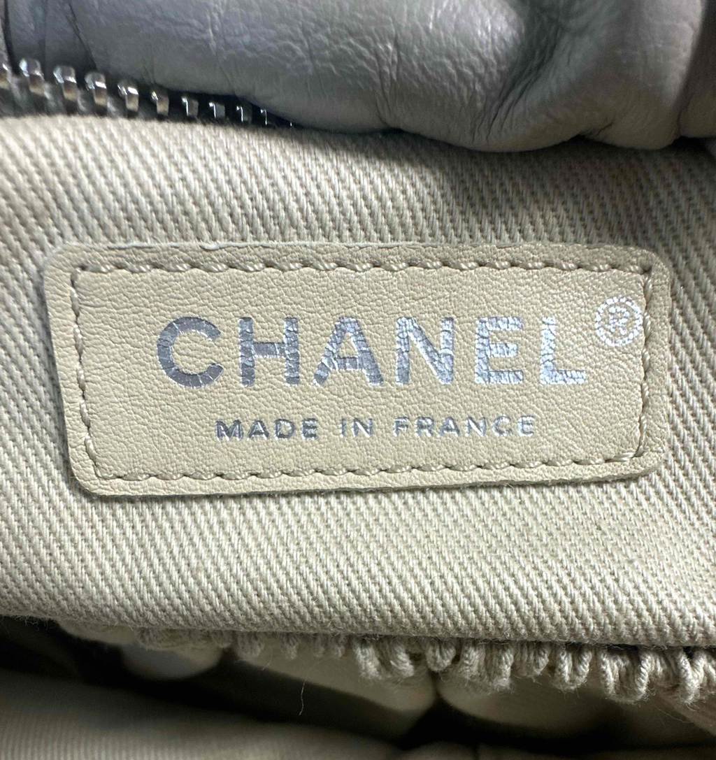 Chanel lambskin shoulder bag beige B24314
