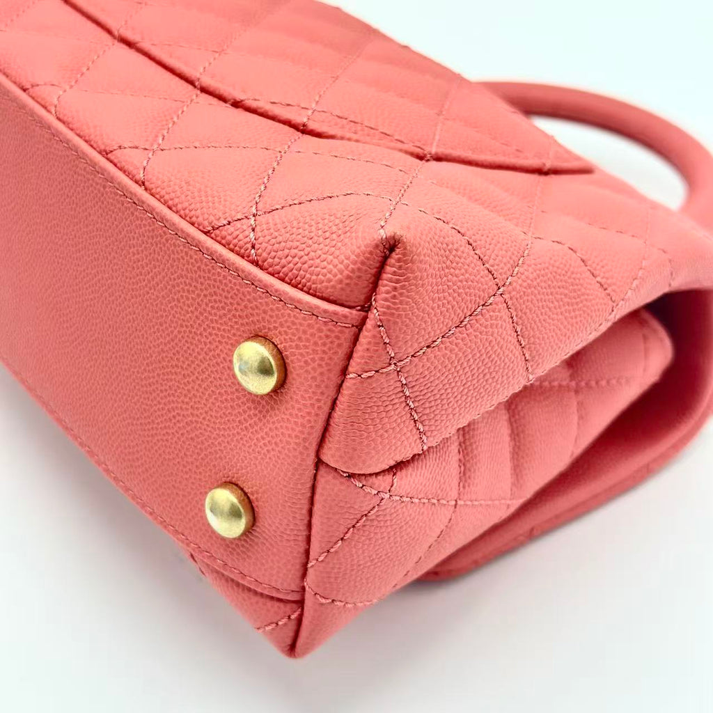 Caviar Quilted Mini Coco Handle Flap Pink