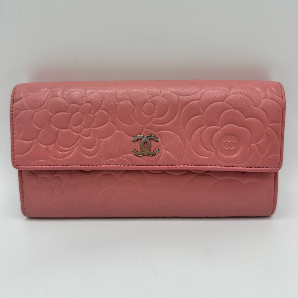Camellia Embossed Flap Wallet Pink