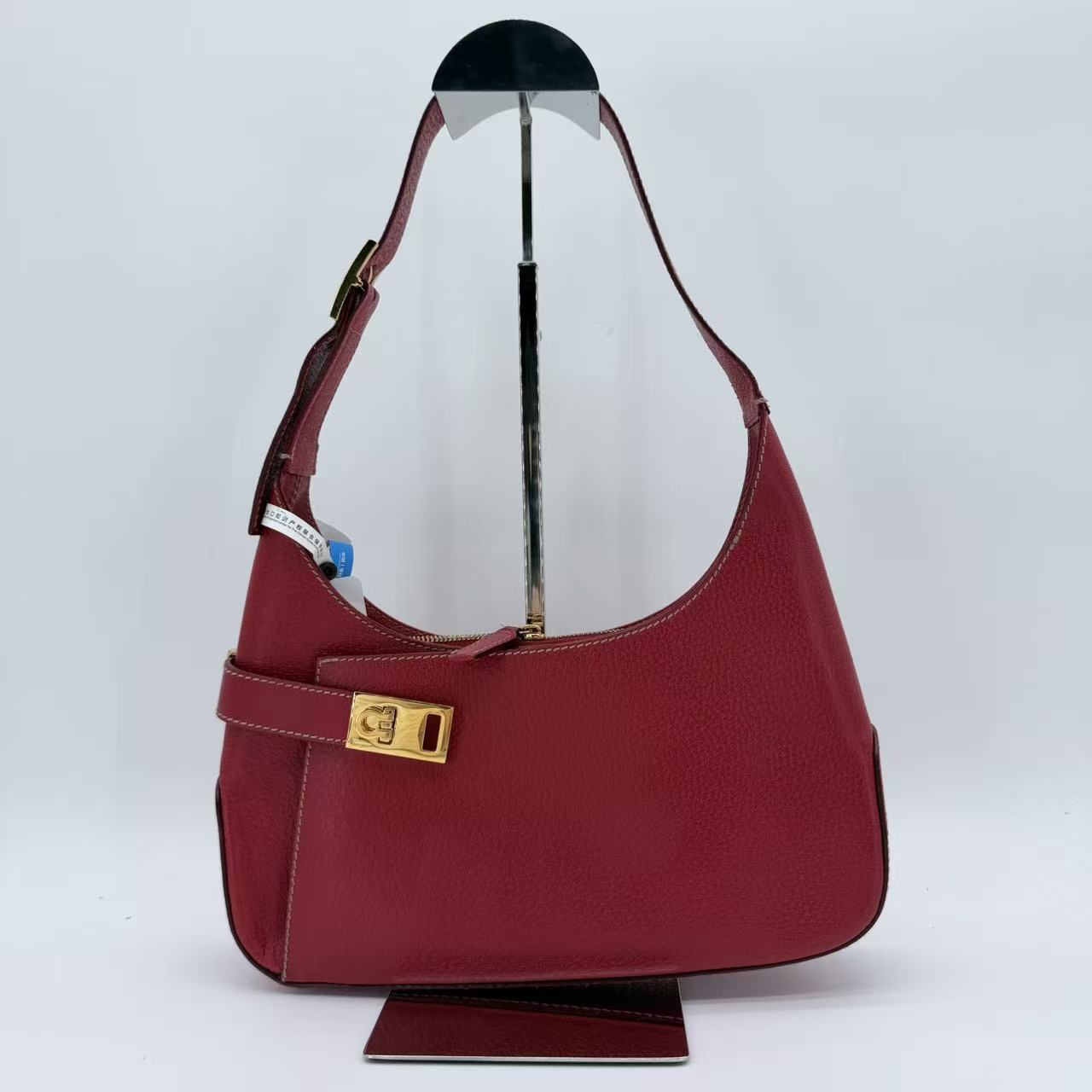 red leather Gancini shoulder bag