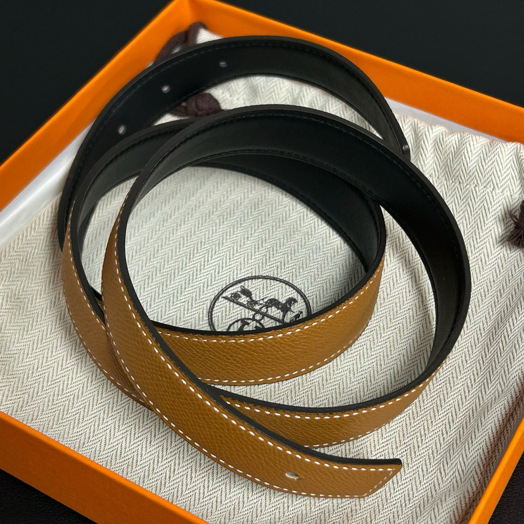 Constance Reversible Belt Leather with Guilloche Hardware Medium Twins LDJ3987
