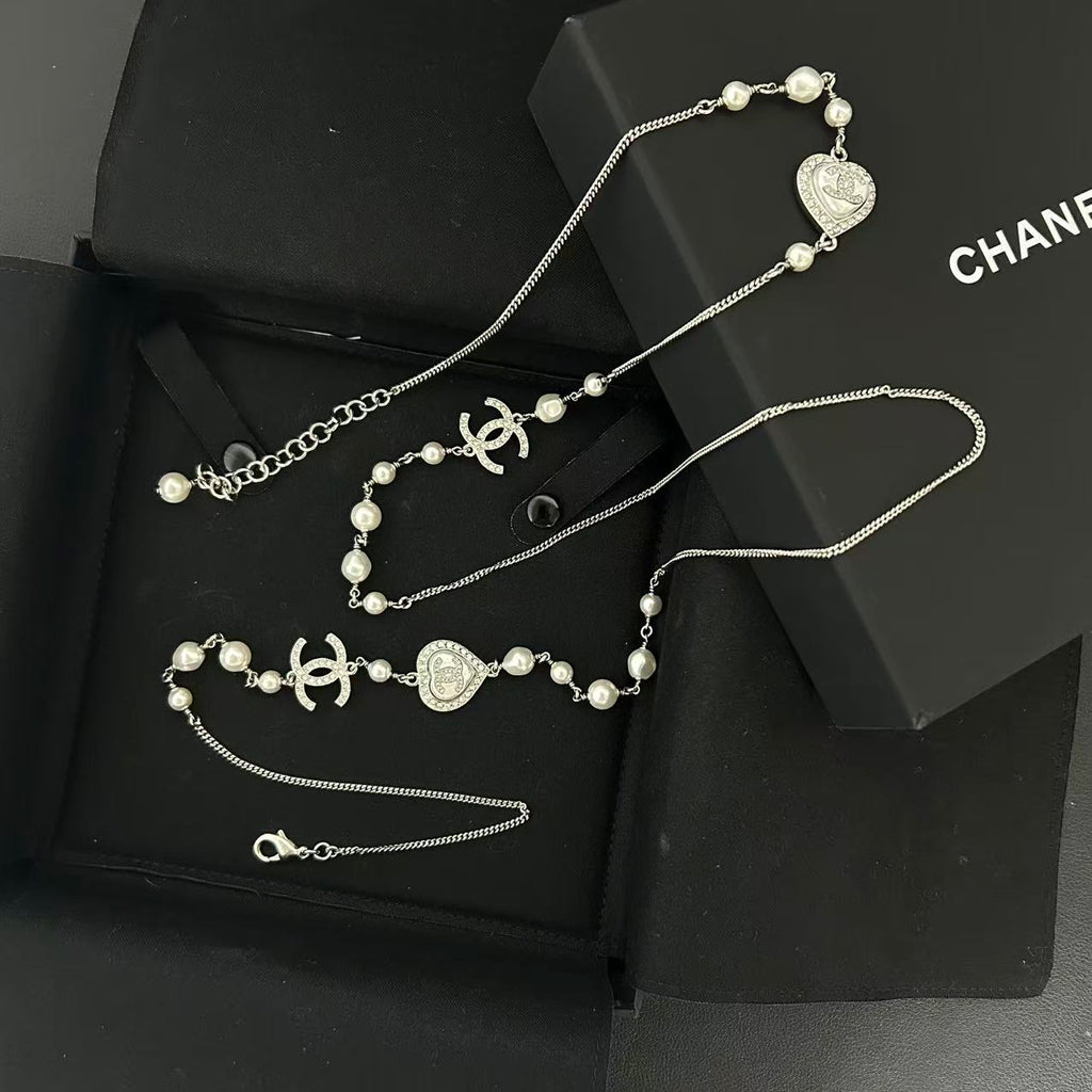 CHANEL Pearl Crystal CC Long Necklace twins LDZ208