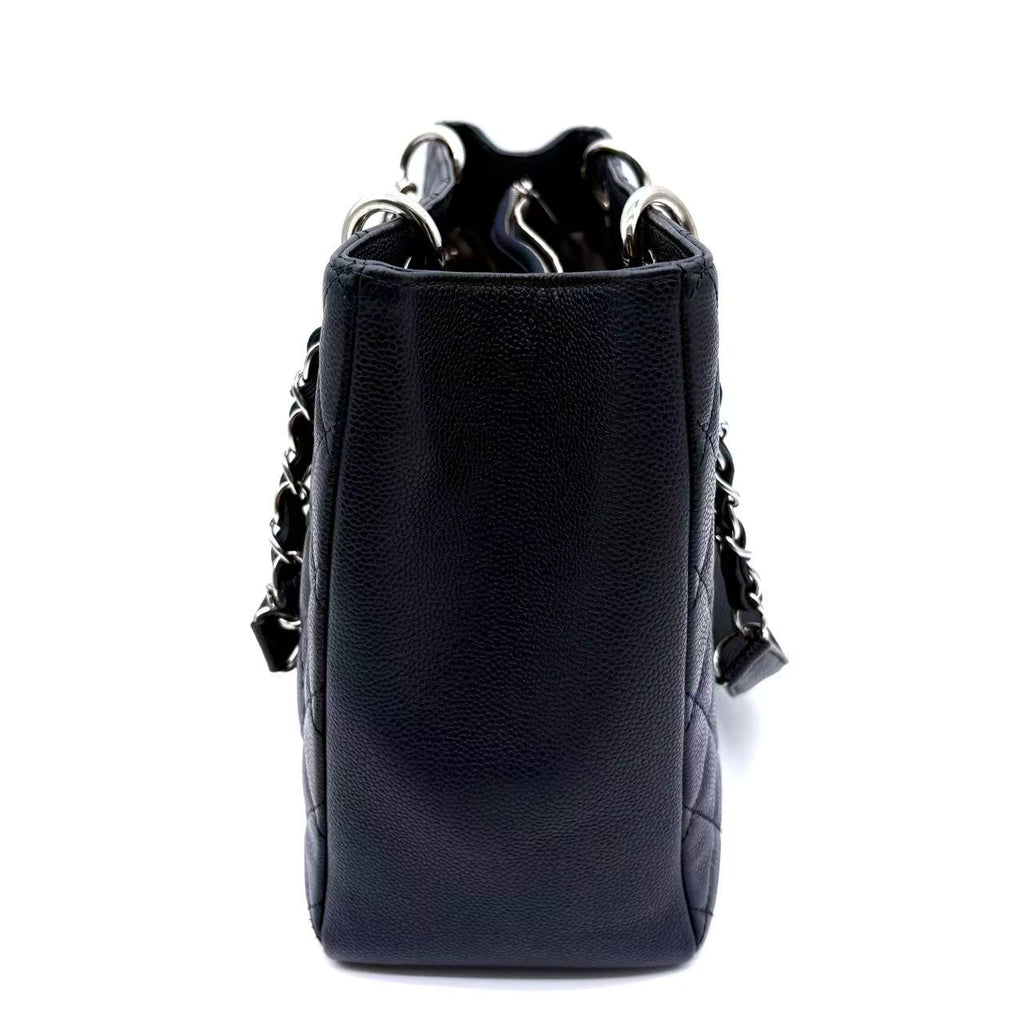 Grand Shopping Tote Quilted Caviar