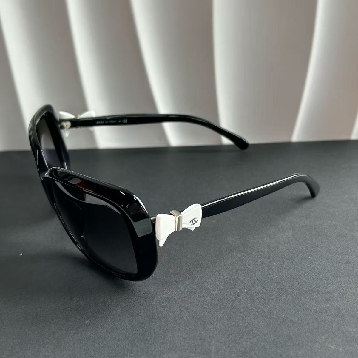 Chanel CC Bow Sunglasses Twins LDZ1564