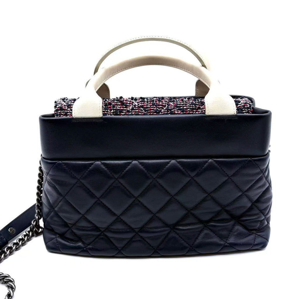 CC Crown Tote Quilted Leather Medium