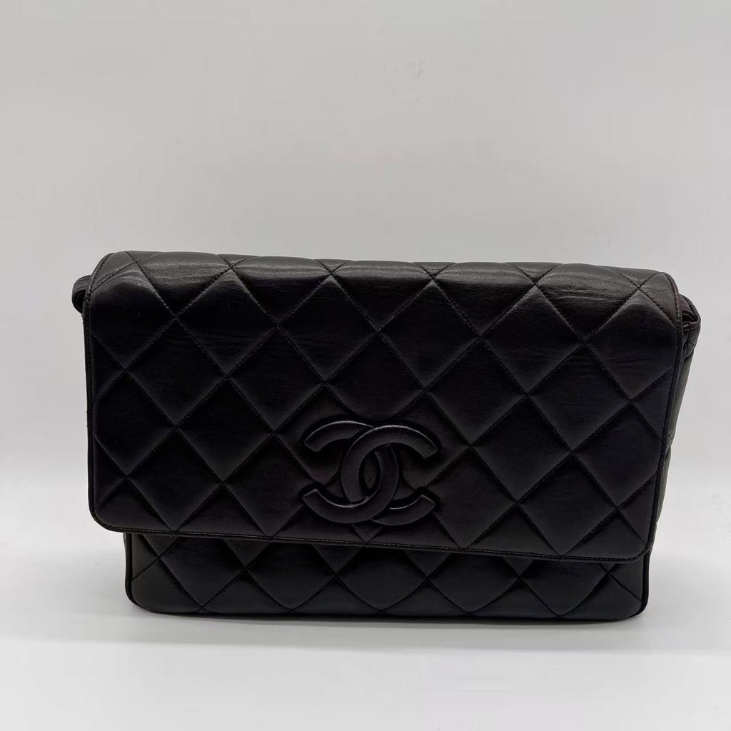 Matelasse Shoulder Bag Lamb Skin Dark Brown