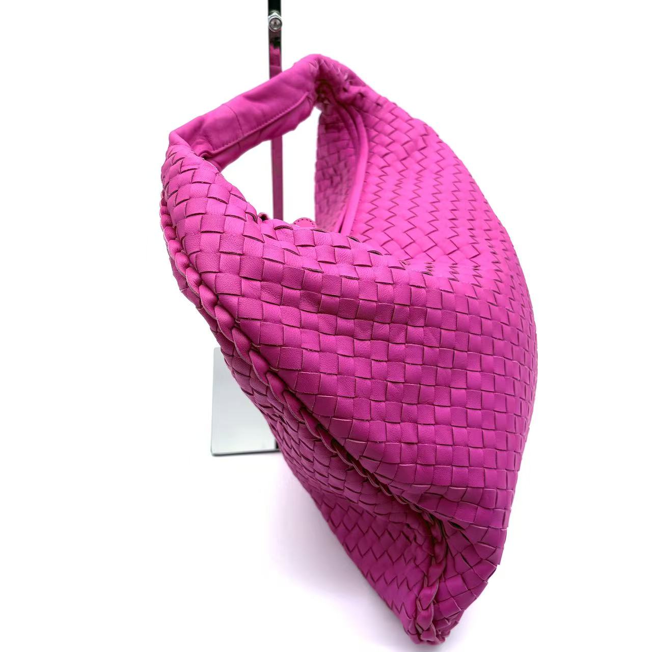 Veneta Hobo Intrecciato Nappa Small