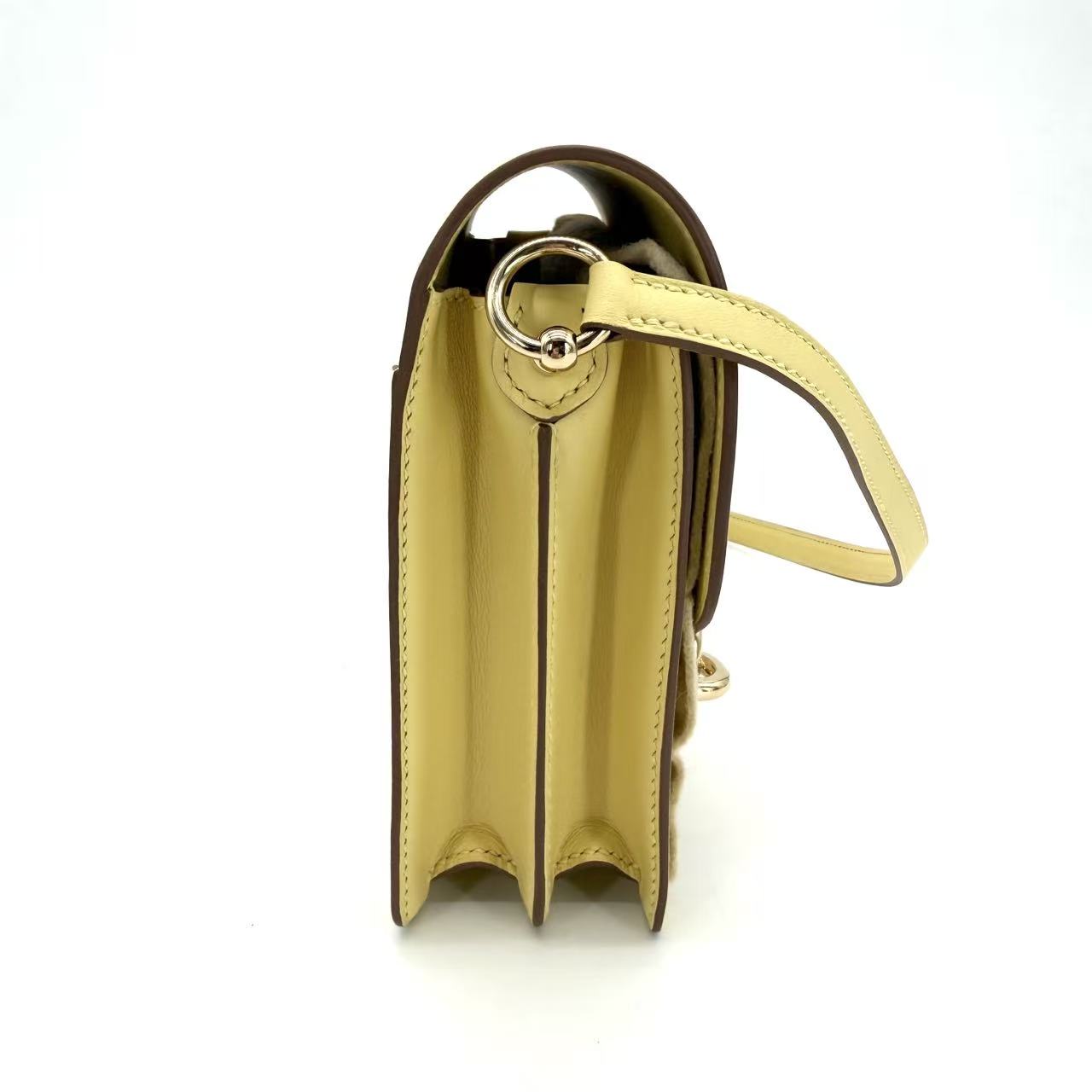 Roulis 18 Bag Swift 1Z Jaune Poussin with Gold Hardware