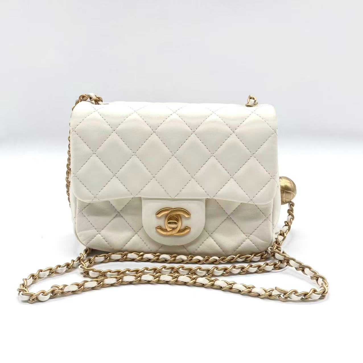Lambskin Quilted Mini Pearl Crush Flap White