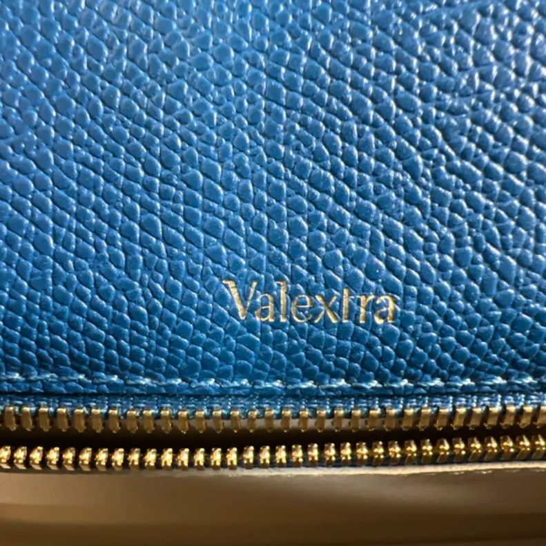 Valextra Iside Medium Top Handle Bag B24385