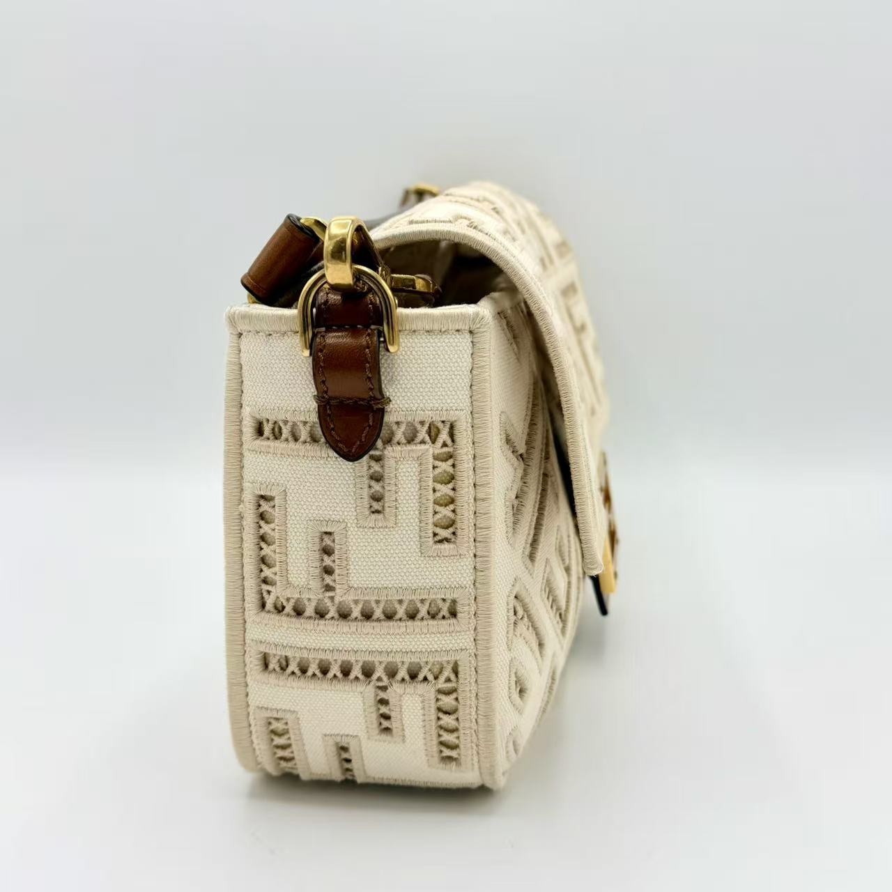 Baguette FF Crochet Raffia Bag