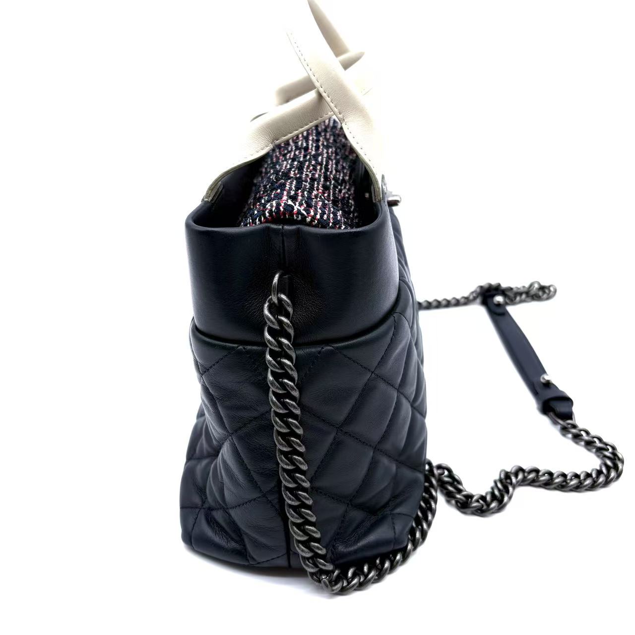 CC Crown Tote Quilted Leather Medium