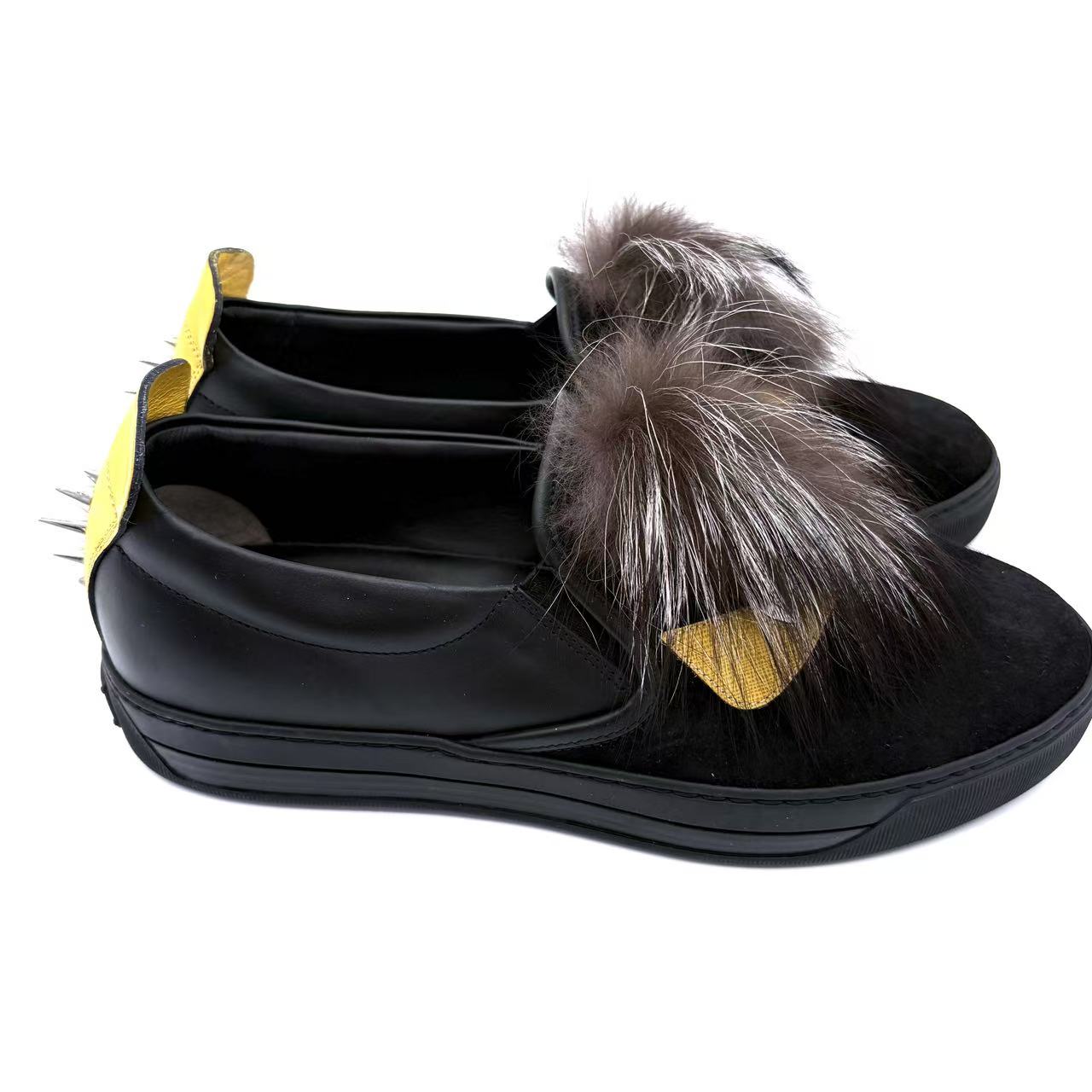 Monster Bug Eyes Black Yellow Eyes Sneakers Slip-On