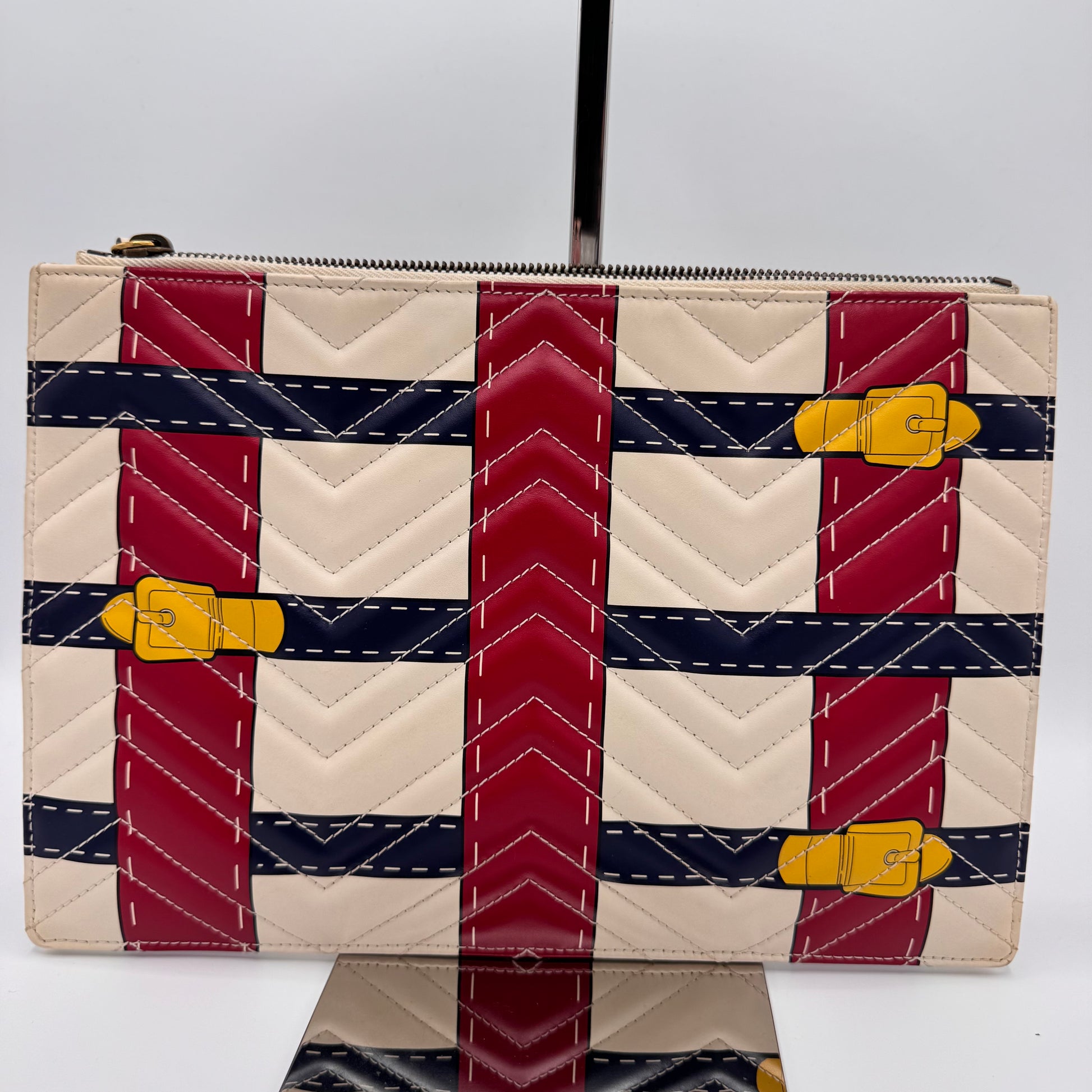 GG Marmont Pouch Trompe L'Oeil Matelasse Leather