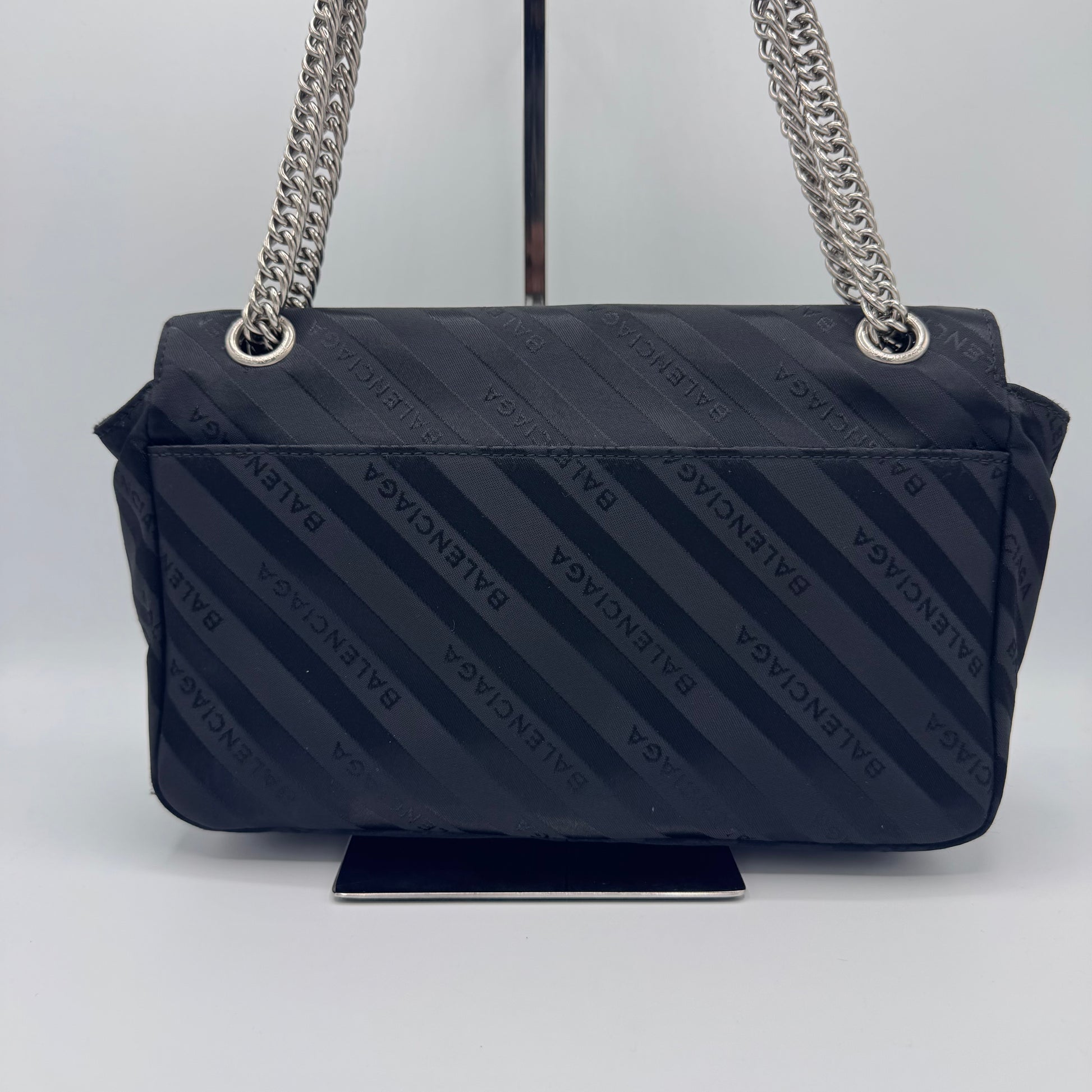 Balenciaga- BB Chain Round Shoulder Bag Jacquard Medium Gisel