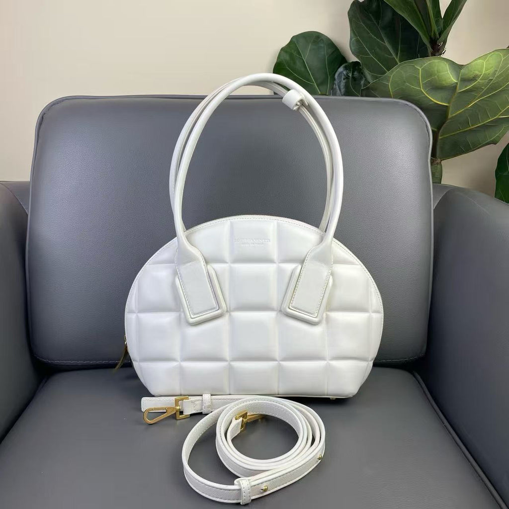 Bottega Veneta Padded Dome/Shell Bag LDZ0056