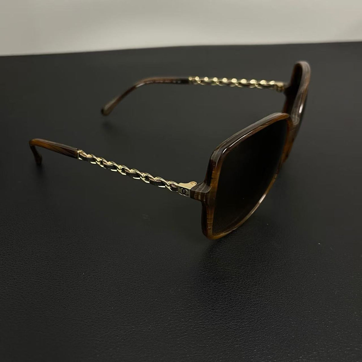 Chanel Interlocking CC Logo Sunglasses Twins LDZ1562